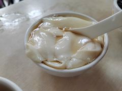新鲜豆腐花-瘦鬼老档糖水铺