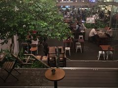 -ROAST coffee & eatery