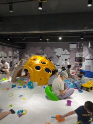 -MINI MARS KIDS CLUB亲子家庭中心(长宁天山店)