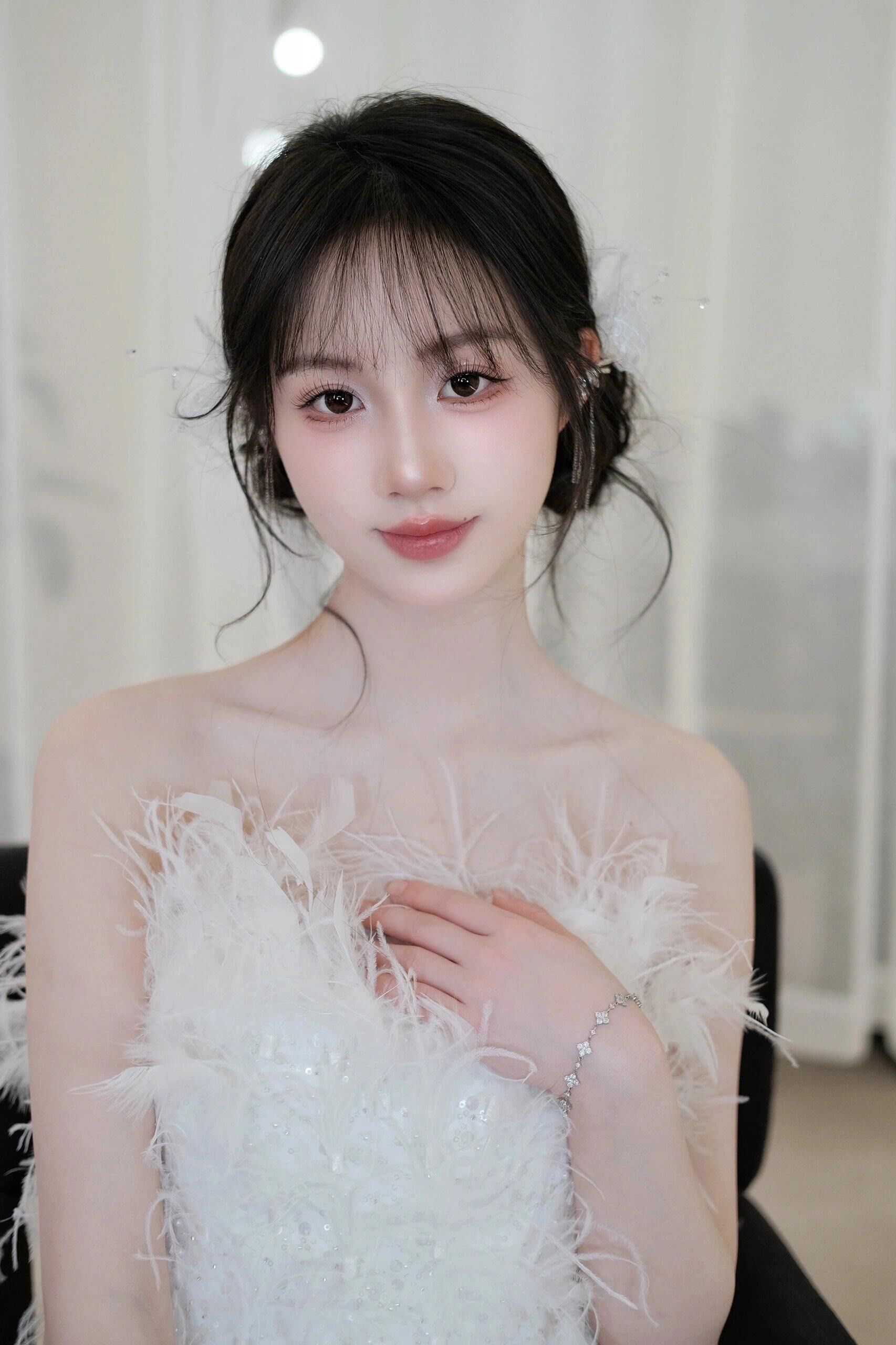 生日上镜甜美公主气质妆发