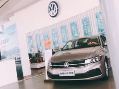 -烟台华鑫上汽大众4S店(机场路店)