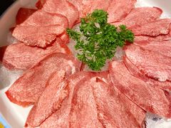 -牛村来人潮汕牛肉火锅(西单店)