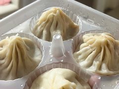 -笑来喜馄饨小笼工坊(通扬路店)