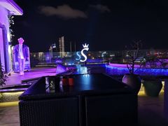 -杜尚rooftop露台酒吧