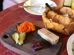 -羽深肉铺 Steak & Wine