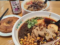 -甘食记·成都肥肠粉(汕头万象城店)