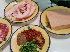 -石灰市老火锅(北滨路店)