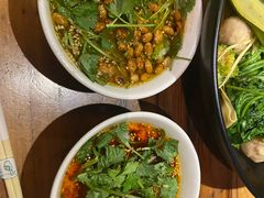 -万记麻辣烫国展总店