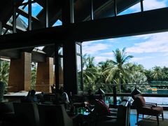 -三亚湾海居铂尔曼度假酒店