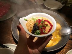 -呷哺呷哺(松江开元店)