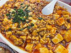 -洪霞餐馆·川菜·鲜货现炒(两江春城店)