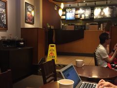 -星巴克(广州淘金路店)