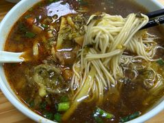 辣酱雪菜面-老裕缘汤包馆(嘉善路店)