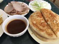 -李连贵酒家熏肉大饼(昆明街店)