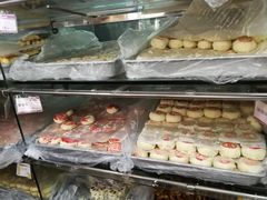 -爱德顺糕点食屋(利民道店)