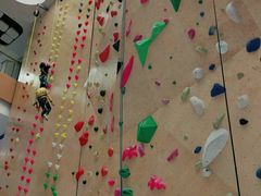 -ROCKPLUS攀岩馆(环宇城店)