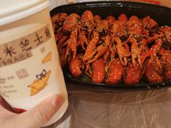 -肥肥虾庄·金牌油焖大虾(首义路店)