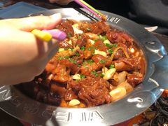 -胖哥俩肉蟹煲(石家庄长安万达店)