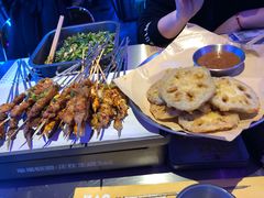 -燥次·烧烤酒场(万象城店)