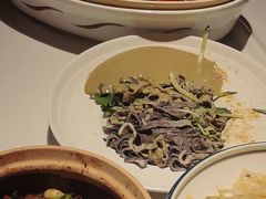 -八府香鸭·啫啫煲(华山路店)