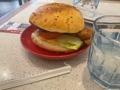 -必胜客(联投东方店)
