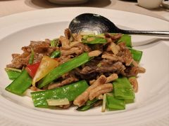 黑胡椒爆炒雪花牛肉粒-皇朝会.经典传统粤菜(外滩店)