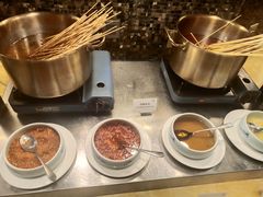 -岷山饭店-芝芝自助餐厅