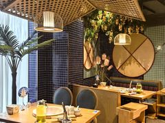 -渔珺石锅鱼·云南菜(天泽街店)