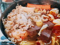 麻辣大肠鸭血锅-张妈台式锅烧(深大店)