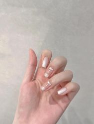 -赢韵美甲美睫瑞士净斑中心