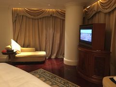 -广州富力丽思卡尔顿酒店