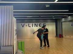-VLines耀能运动24小时·月付制健身(京广桥店)