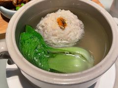 扬州蟹粉狮子头-翡翠江南(国贸商城店)