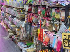 -西北轻工批发市场