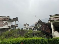 -四川汶川特大地震漩口中学遗址