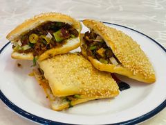 牛肉烧饼-嘉陵楼馋嘴城(簋街总店)