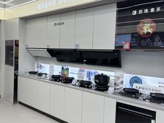 -铁西体育场