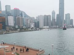 -香港回归祖国纪念碑