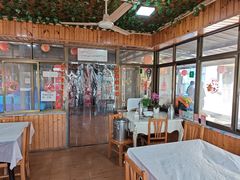 -小六农家乐(崇明西沙湿地店)