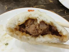 排骨肉包子-张包铺(道外店)