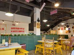大堂-有拈头成都市井火锅(老门东店)