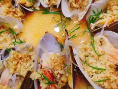 -覃记海鲜美食餐厅