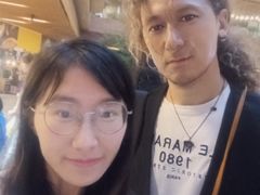 -瑞虹新天地月亮湾