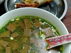 -黄阿姨锅贴大王(万航渡路店)