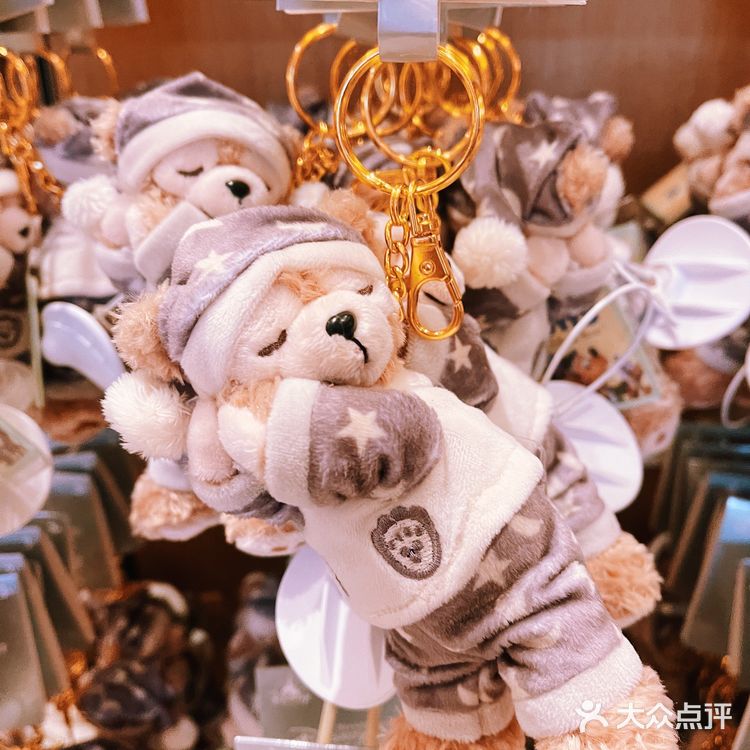 快乐都是迪士尼给的，迪士尼商店太好买了！