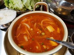 泡菜肥牛汤-本炙炭烤·蒲烧活鳗料理店(金沙洲店)