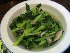 香菇菜心-辣得叫湘菜(四明店)