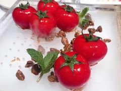 番茄脆菇沙拉-小大董·烤鸭(凤凰汇店)