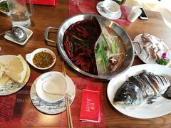 -红牌美蛙鱼头火锅(万辉国际广场店)