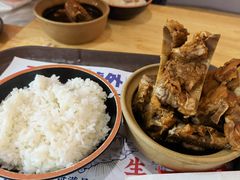 -万和春排骨砂锅米饭(新业广场店)